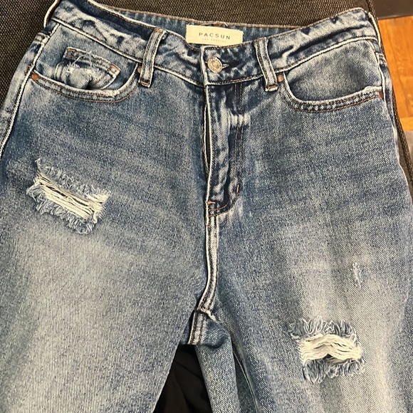 PacSun Mom Jeans Size 25 - Picture 4 of 10
